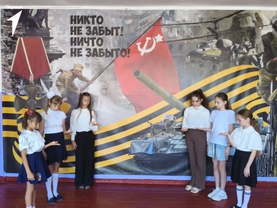 Первые Новой Маячки почтили память героев в преддверии Дня памяти и скорби Первые Новой Маячки почтили память героев в преддверии Дня памяти и скорби