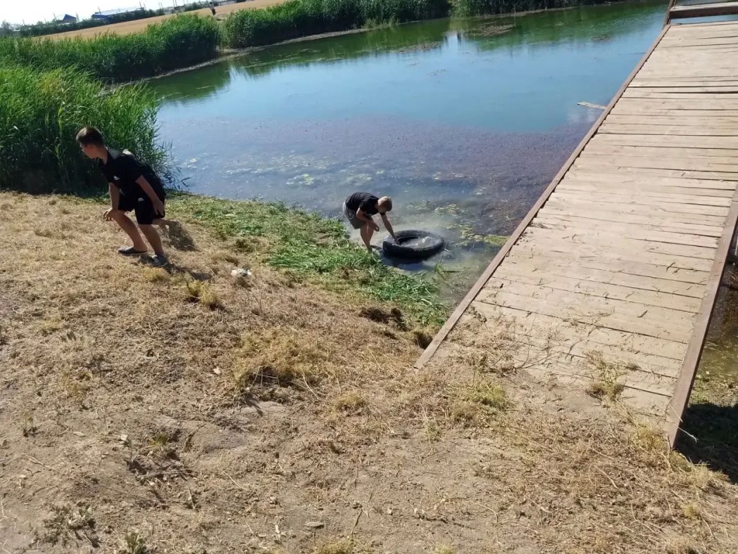 В НОВОВАСИЛЬЕВКЕ БЛАГОУСТРОИЛИ ТЕРРИТОРИЮ ПРУДА В НОВОВАСИЛЬЕВКЕ БЛАГОУСТРОИЛИ ТЕРРИТОРИЮ ПРУДА