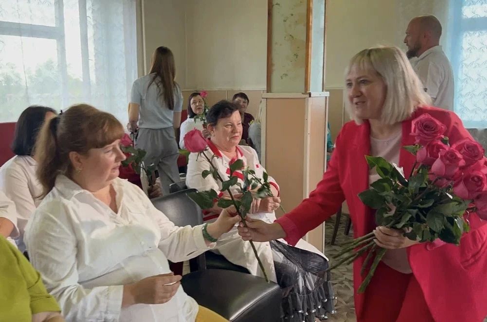 В Чаплинке поздравили медицинских работников с профессиональным праздником В Чаплинке поздравили медицинских работников с профессиональным праздником