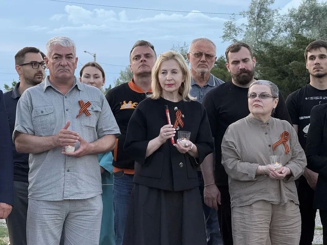 3000 свечей зажгли в Херсонской области в память о героях Великой Отечественной войны 3000 свечей зажгли в Херсонской области в память о героях Великой Отечественной войны