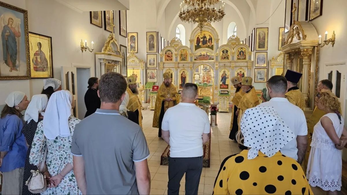 В День памяти и скорби в Свято-Сергиевском храме Скадовска прошла заупокойная лития В День памяти и скорби в Свято-Сергиевском храме Скадовска прошла заупокойная лития