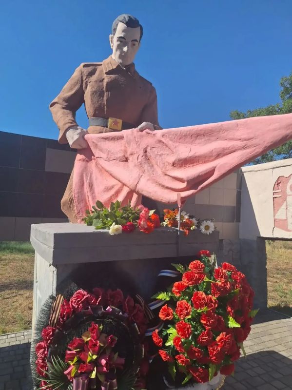 22 июня — День памяти и скорби о воинах и мирных жителях, павших в годы Великой Отечественной войны 22 июня — День памяти и скорби о воинах и мирных жителях, павших в годы Великой Отечественной войны