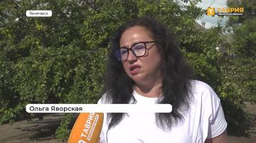Активисты Движения Первых навестили 94-летнюю жительницу Геническа, чье детство пришлось на годы Великой Отечественной войны