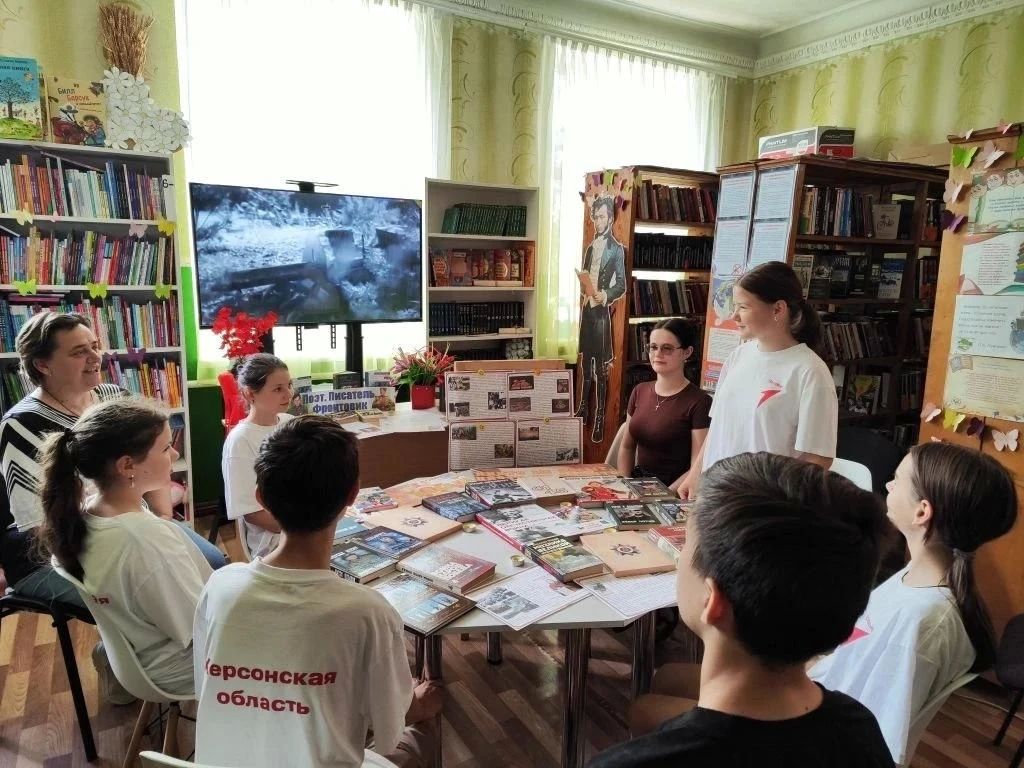 В селе Ровное прошел конкурс чтецов «Память, которой не будет забвенья» В селе Ровное прошел конкурс чтецов «Память, которой не будет забвенья»