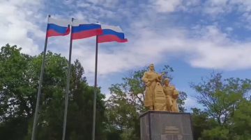 В Геническе прошла акция «Свеча памяти»