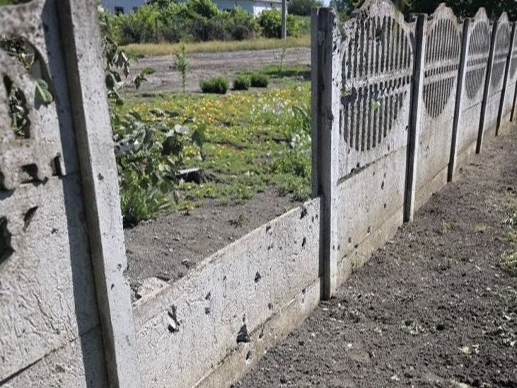 ВСУ били по людям, машинам, домам и административным зданиям ВСУ били по людям, машинам, домам и административным зданиям