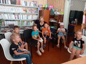 Маленькие читатели открыли «Чудесный мир книг»!