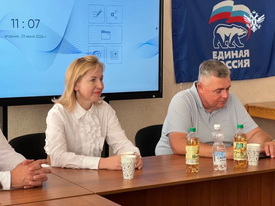 В Нижнесерогозском округе отремонтируют крыши школы и больницы В Нижнесерогозском округе отремонтируют крыши школы и больницы
