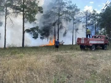 Дрон ВСУ ударил по пожарной машине в Голопристанском округе