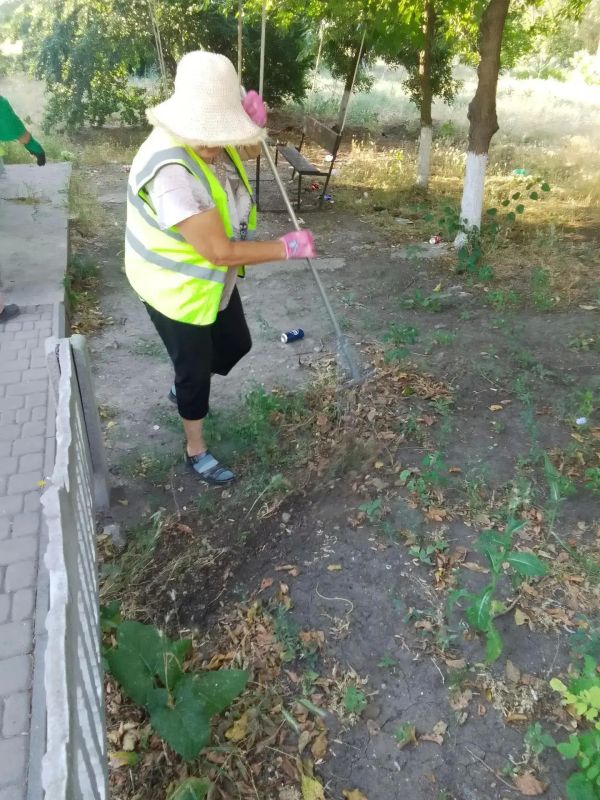 "Горжилстрой" в Геническом округе: чистота и порядок – приоритет "Горжилстрой" в Геническом округе: чистота и порядок – приоритет