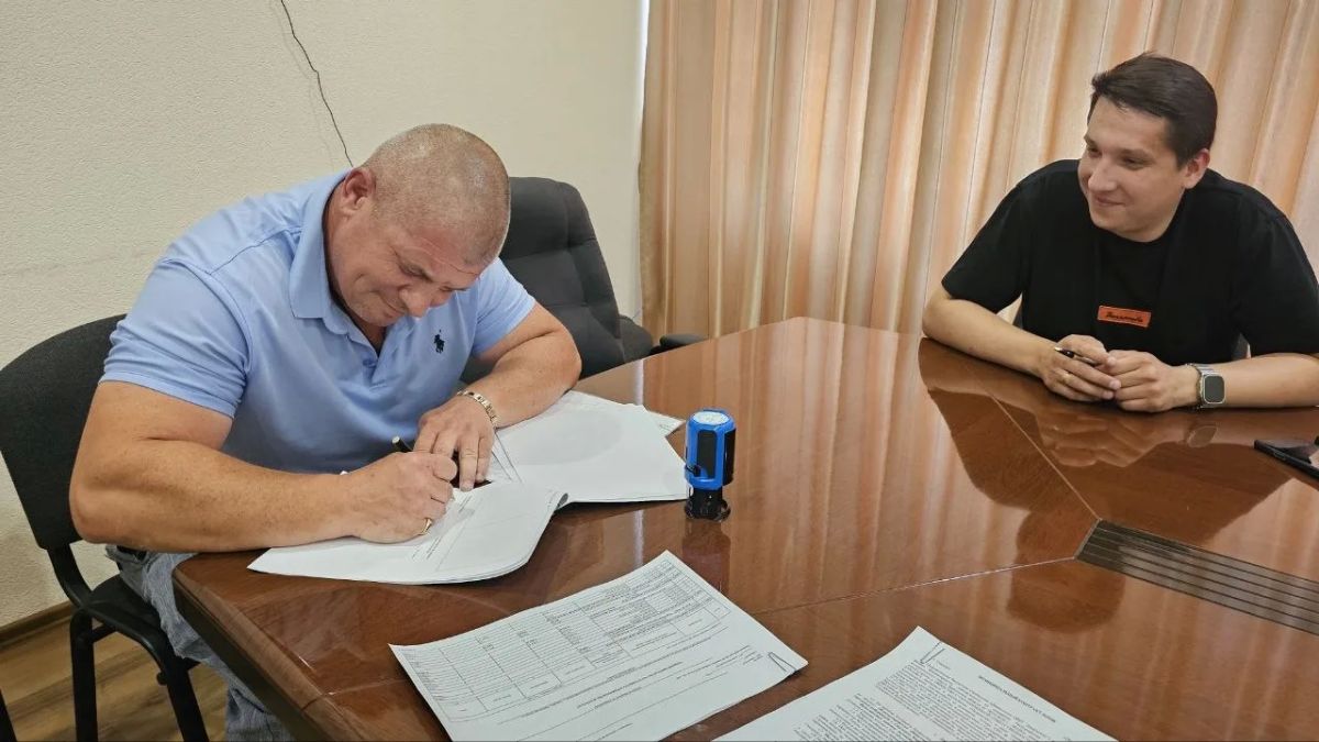 Подписан контракт на реализацию проекта «Крылатые качели» в Скадовске Подписан контракт на реализацию проекта «Крылатые качели» в Скадовске