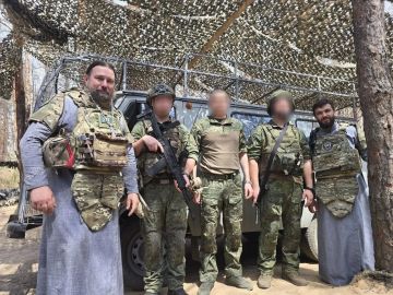 Волонтеры пригнали из Крыма автомобиль на Херсонское направление