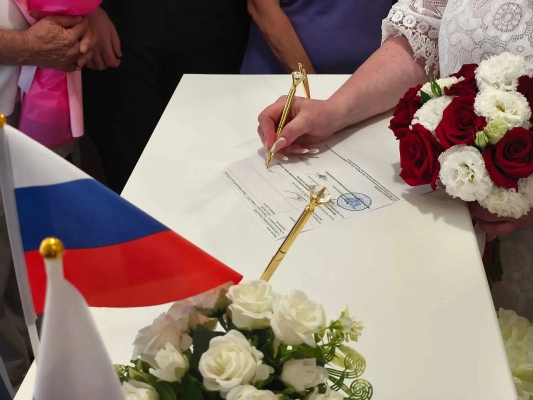 В Чаплинском округе стало на одну счастливую семью больше В Чаплинском округе стало на одну счастливую семью больше