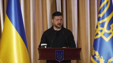Зеленский назвал всех жителей России сволочью: