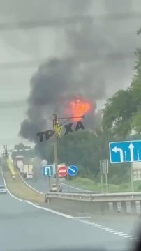 В сети появились кадры момента удара дрона по автозаправочной станции на Криворожской трассе