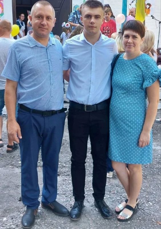 Активистка рассказала о своей семье в преддверии Дня семьи, любви и верности Активистка рассказала о своей семье в преддверии Дня семьи, любви и верности