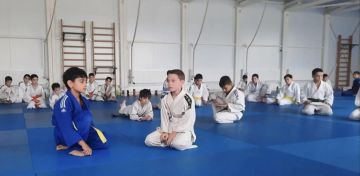 ���� ��������� �� ������� ��������� � ����������� ������ � ��������