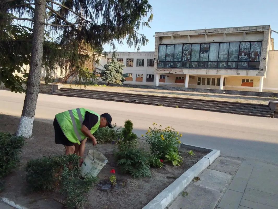 Плановая уборка и противопожарные мероприятия в ТУ «Лазурное» Скадовского округа Плановая уборка и противопожарные мероприятия в ТУ «Лазурное» Скадовского округа