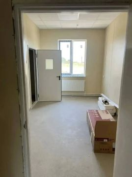 Строительство новой врачебной амбулатории завершается в селе Чонгар Генического округа, сообщил Владимир Сальдо