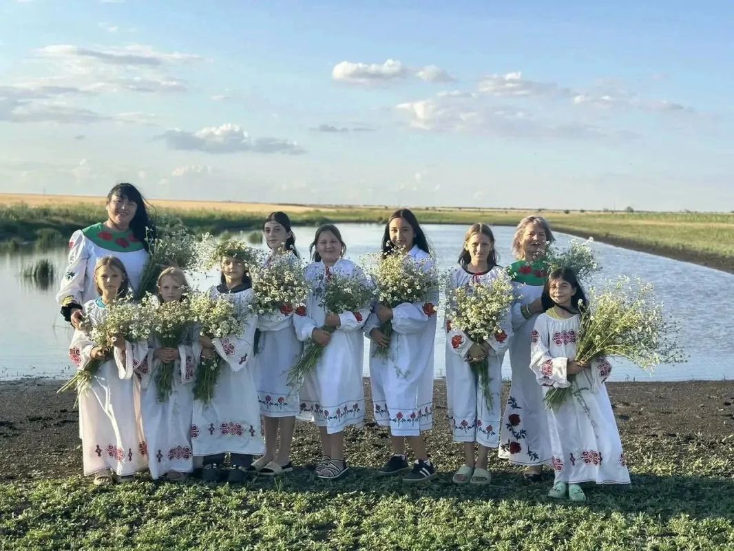 В Нижнесерогозском округе отметили праздник Ивана Купала В Нижнесерогозском округе отметили праздник Ивана Купала