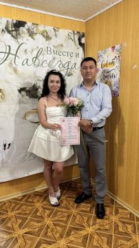 Искра на службе: 40-я свадьба в Чаплынском ЗАГСе