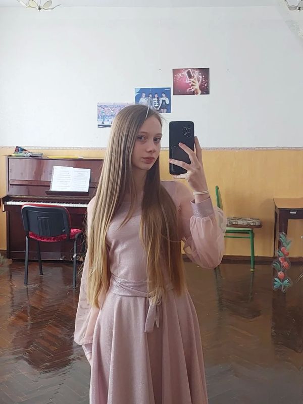 Активистка Движения Первых Полина Пятковская: «Важно не бояться проявлять себя и идти к своей мечте» Активистка Движения Первых Полина Пятковская: «Важно не бояться проявлять себя и идти к своей мечте»