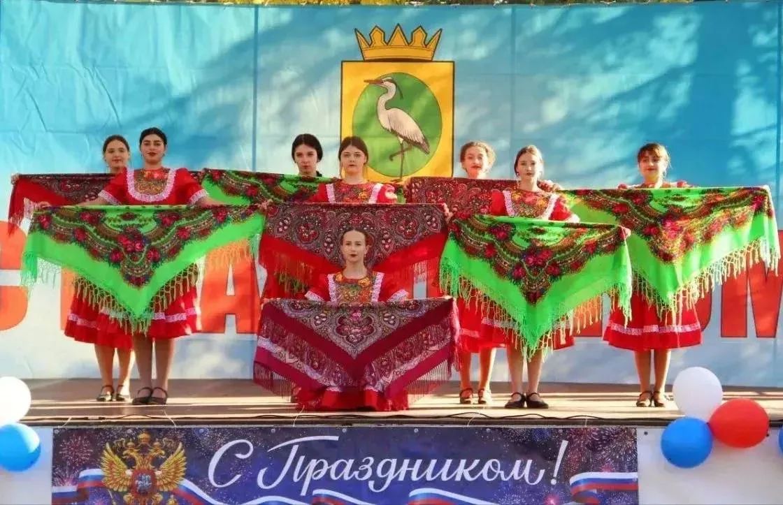 Хореографический коллектив из Чаплинского округа одержал победу в отборочном туре Всероссийского проекта "Единый код Хореографический коллектив из Чаплинского округа одержал победу в отборочном туре Всероссийского проекта "Единый код