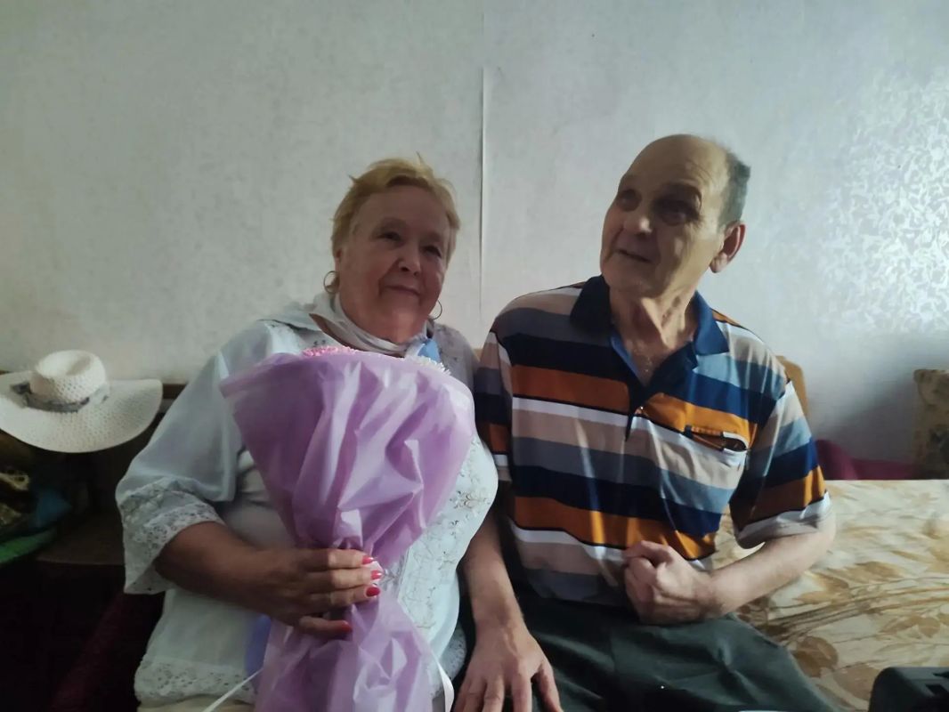 Полвека рука об руку: супруги Антоновы из Скадовского округа отметили 50-летие совместной жизни Полвека рука об руку: супруги Антоновы из Скадовского округа отметили 50-летие совместной жизни