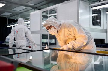 В Москве запустили первое в России производство ЖК-модулей и высокоскоростных оптических трансиверов