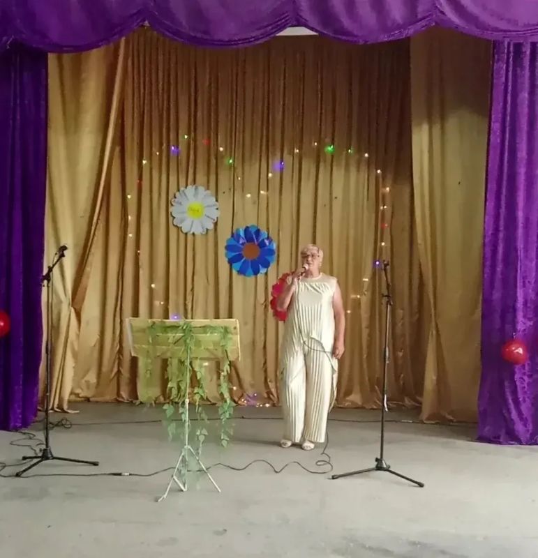 Семья — это тепло, которое живет внутри нас и согревает в любую погоду Семья — это тепло, которое живет внутри нас и согревает в любую погоду