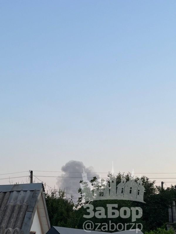 Запорожью не повезло дважды, атака на город была в два захода, поздно вечером и в начале 5 утра Запорожью не повезло дважды, атака на город была в два захода, поздно вечером и в начале 5 утра