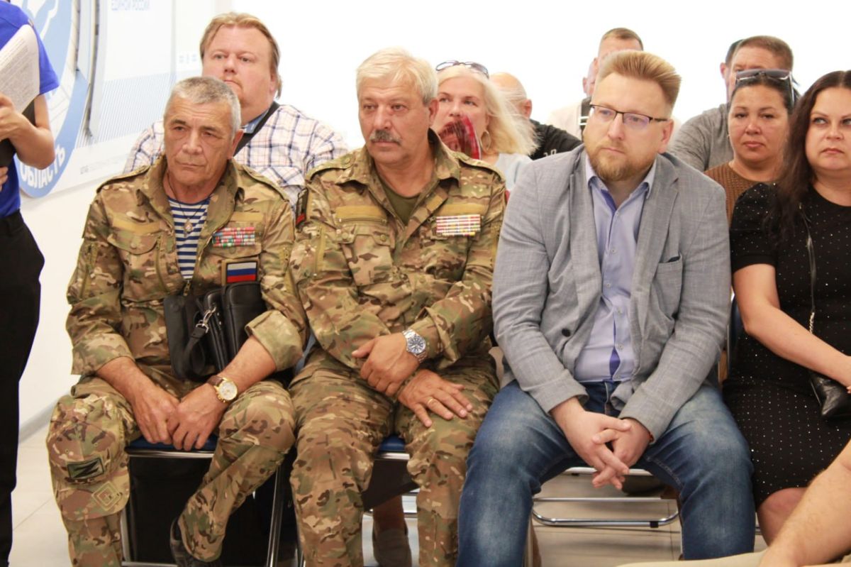 От архивных полок до передовой памяти: студент из Херсонской области возвращает имена героев От архивных полок до передовой памяти: студент из Херсонской области возвращает имена героев