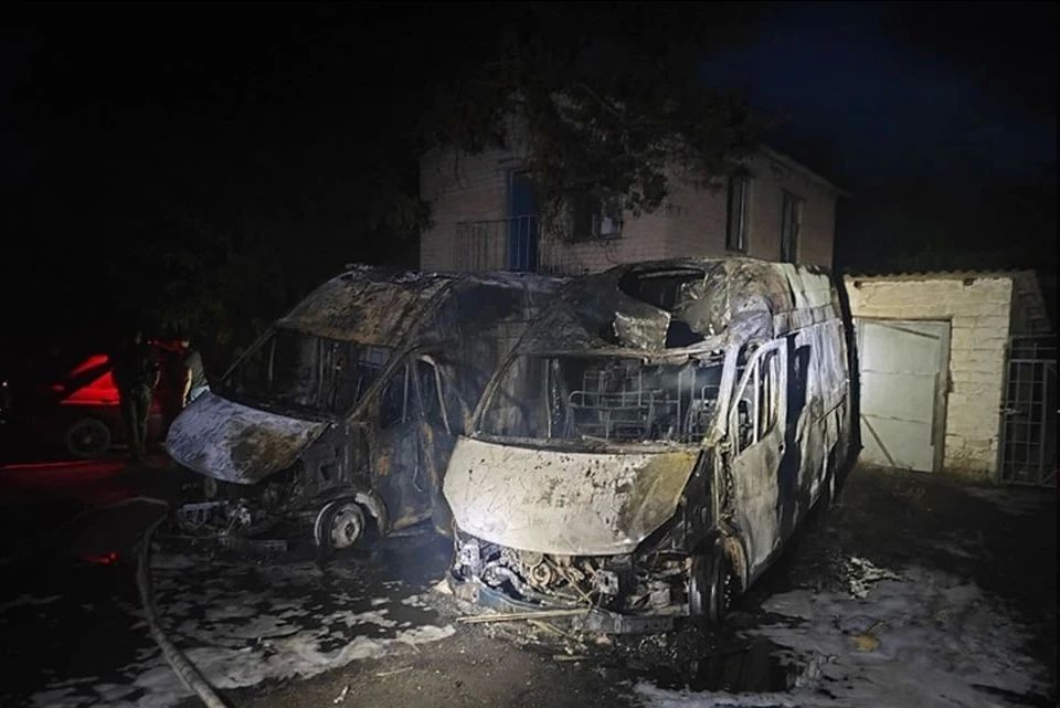 Все 14 округов без света, ранены две женщины, погиб сотрудник больницы: что известно об атаках ВСУ по Херсонской области на 9 июля