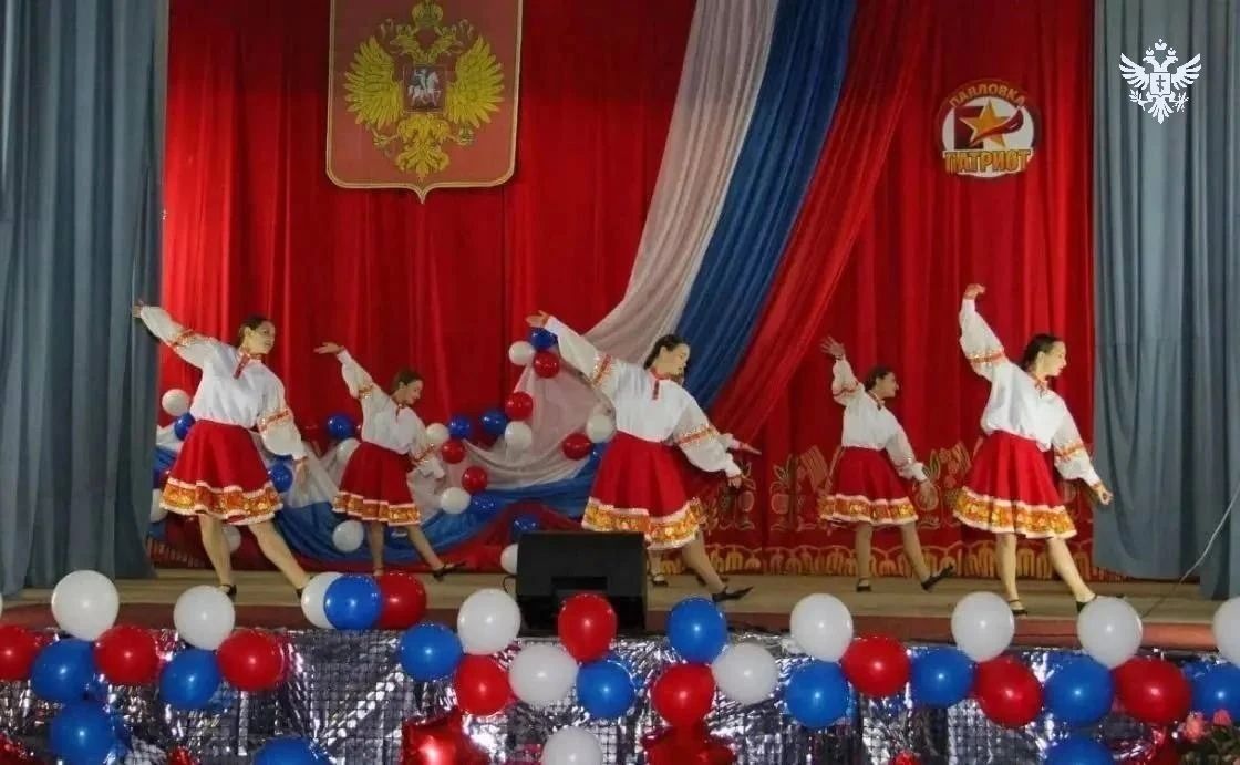 Коллектив «Фантазия» из Чаплинского округа победил в отборочном туре Всероссийского проекта «ЕДИНЫЙ КОД» Коллектив «Фантазия» из Чаплинского округа победил в отборочном туре Всероссийского проекта «ЕДИНЫЙ КОД»