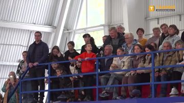 ����� 1 000 ������� ���������� � ���������� ������-��������� ���������� ������, ��������� �������� ���������