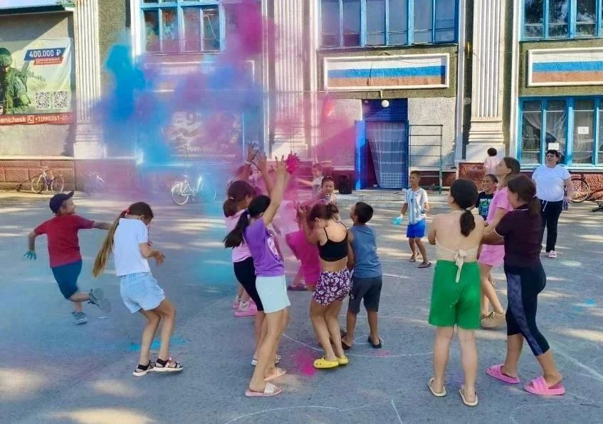 "Ромашковое счастье" игровая программа для детей в Скадовском округе "Ромашковое счастье" игровая программа для детей в Скадовском округе