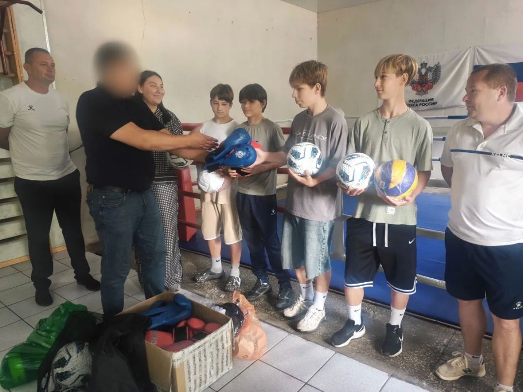 Спортивный инвентарь для спортсменов СК "Амотор" Спортивный инвентарь для спортсменов СК "Амотор"
