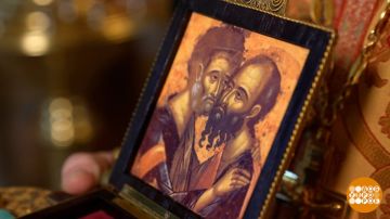Перечитывая этим постом по рекомендации отца Андрея Ткачева Послания Петра и Павла, обратил внимание на то, как же трудно было Апостолам уже с первых дней проповеди сформировать единомыслие в Главном