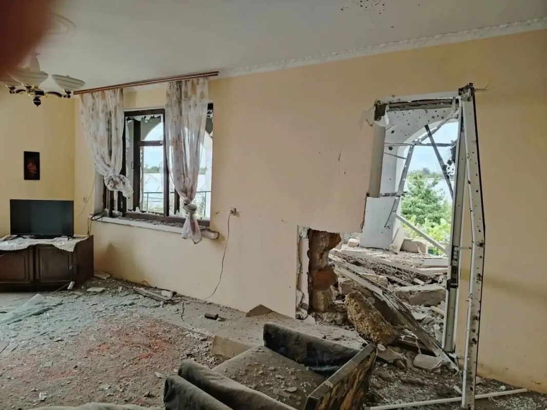ВСУ нанесли более 800 ударов по территории Алешкинского округа с 6 по 9 июля, сообщил Руслан Хоменко ВСУ нанесли более 800 ударов по территории Алешкинского округа с 6 по 9 июля, сообщил Руслан Хоменко
