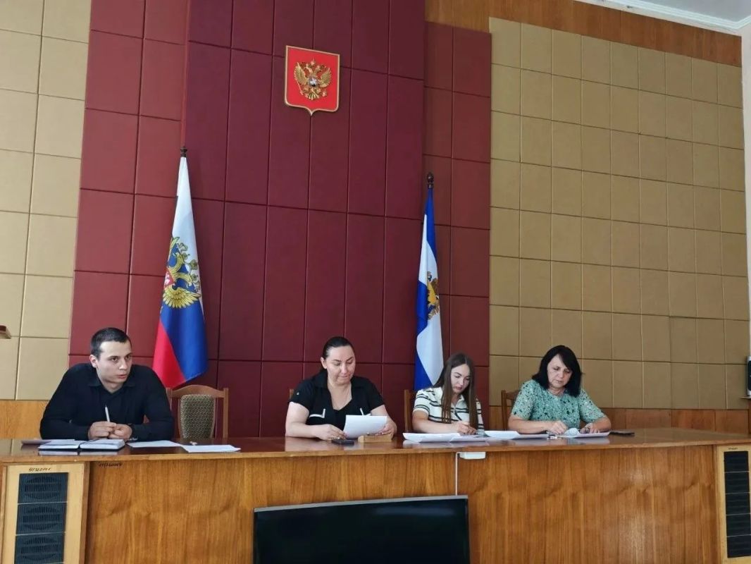 В Новотроицком муниципальном округе состоялось заседание комиссии по противодействию экстремизму и терроризму В Новотроицком муниципальном округе состоялось заседание комиссии по противодействию экстремизму и терроризму