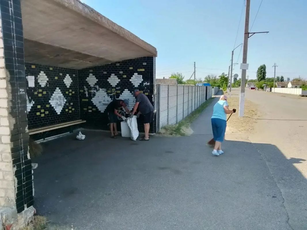 Владимир Оганесов: Впечатление о городе складывается из мелочей: ровный асфальт под ногами, чистая скамейка в парке, опрятная остановка Владимир Оганесов: Впечатление о городе складывается из мелочей: ровный асфальт под ногами, чистая скамейка в парке, опрятная остановка