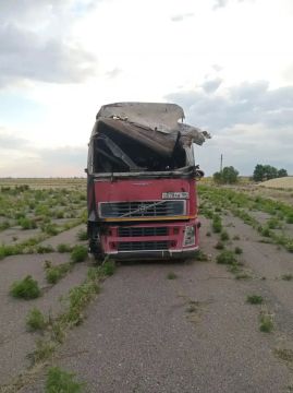 Пока наши аграрии работают в полях, обеспечивая людей хлебом, враг целенаправленно охотится за техникой простых фермеров