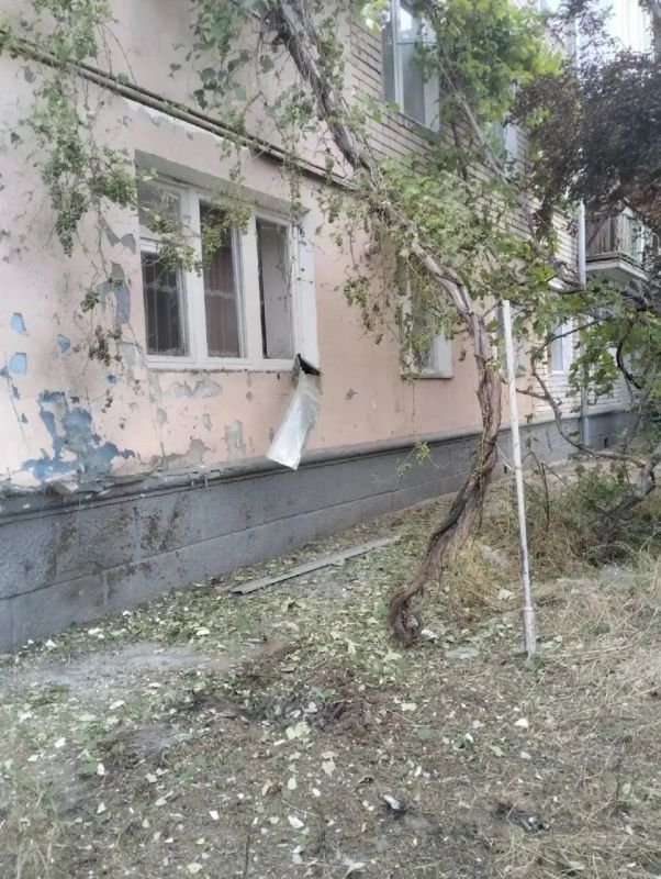 Жилые дома повреждены в Каховском округе при обстрелах со стороны ВСУ — Павел Филипчук Жилые дома повреждены в Каховском округе при обстрелах со стороны ВСУ — Павел Филипчук
