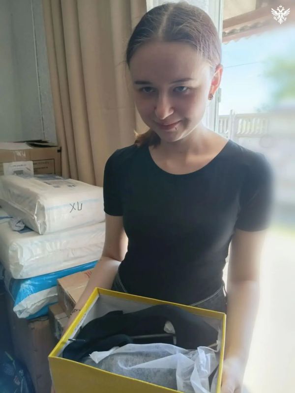 «Волонтеры Победы» доставили 400 пар обуви жителям Генического округа «Волонтеры Победы» доставили 400 пар обуви жителям Генического округа