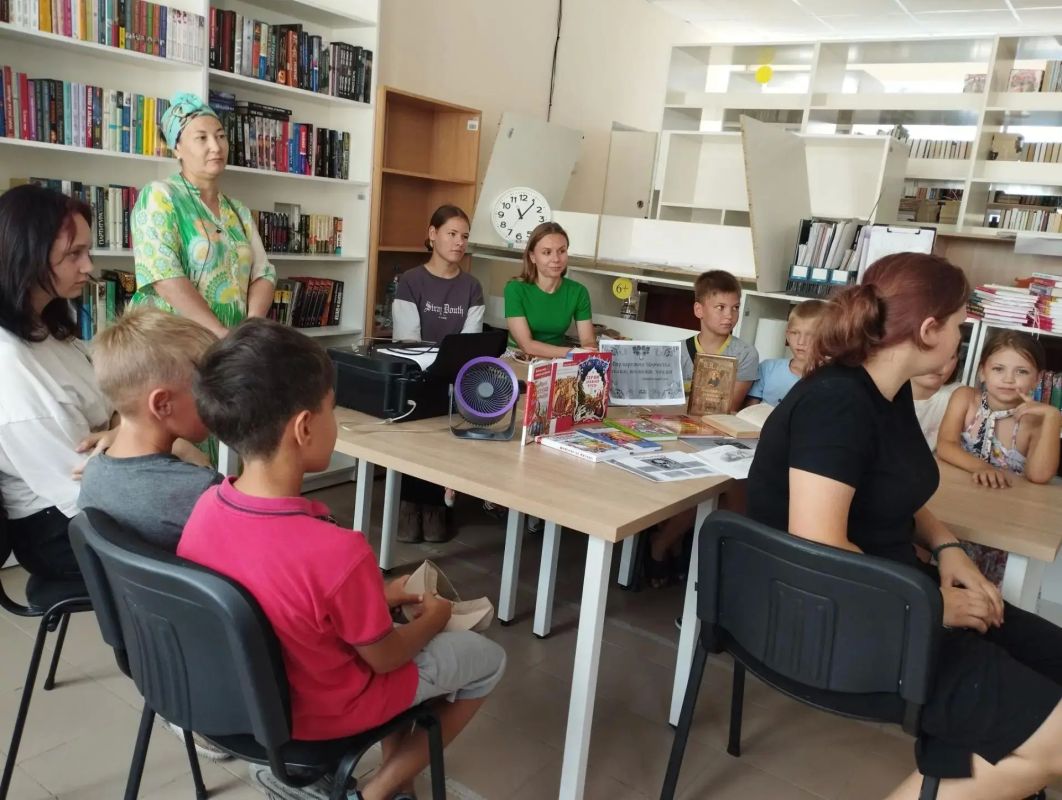 Сказки, пословицы и веселые игры: в Стрелковом отметили День укоренившихся традиций! Сказки, пословицы и веселые игры: в Стрелковом отметили День укоренившихся традиций!