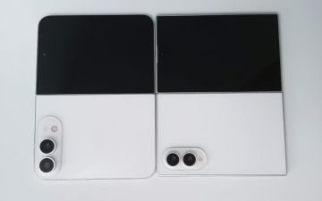Первый складной iPhone (слева) подозрительно похож на Samsung Galaxy Z Fold 8 (справа) — инсайдер сравнил макеты 2-х смартфонов