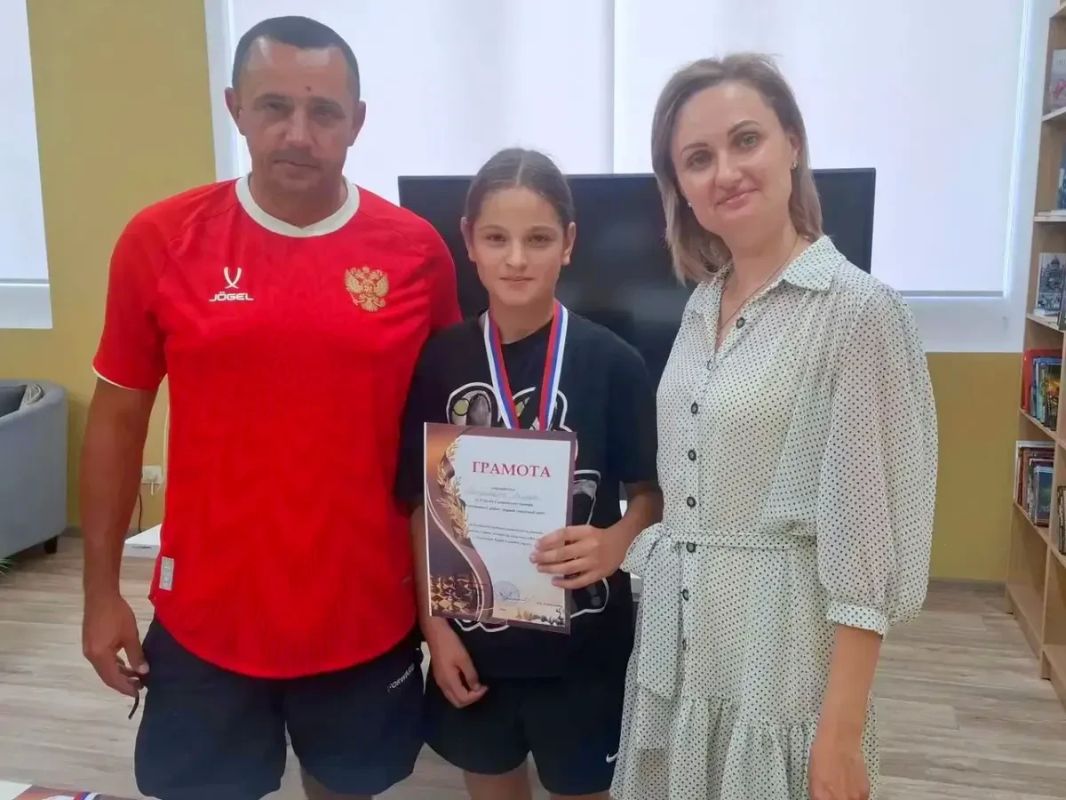 Мастер-классы, партии и грамоты: в спортшколе «Скиф» прошёл шахматный турнир Мастер-классы, партии и грамоты: в спортшколе «Скиф» прошёл шахматный турнир