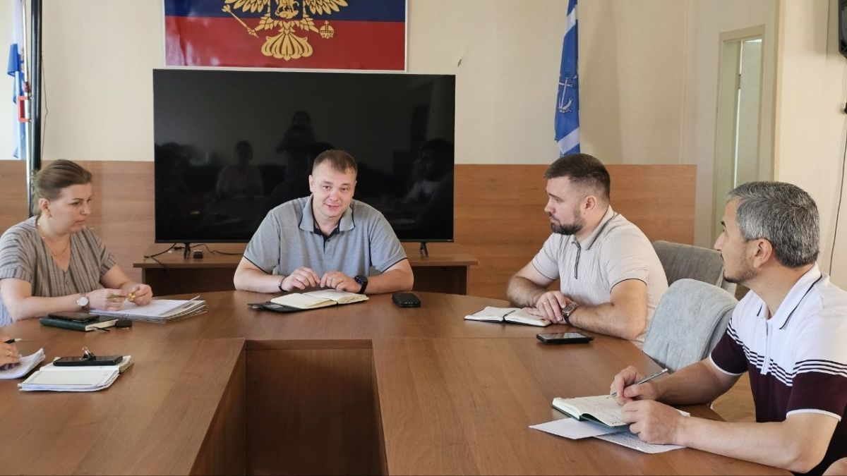 Александр Дудка: Бесхозяйное жилье в Скадовске передадут под служебные нужды Александр Дудка: Бесхозяйное жилье в Скадовске передадут под служебные нужды