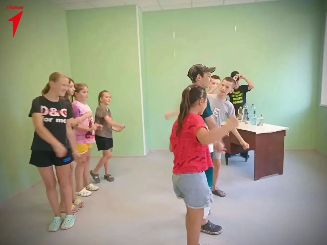 Первые Нижнесерогозского округа отправились в путешествие страницам истории флота Первые Нижнесерогозского округа отправились в путешествие страницам истории флота