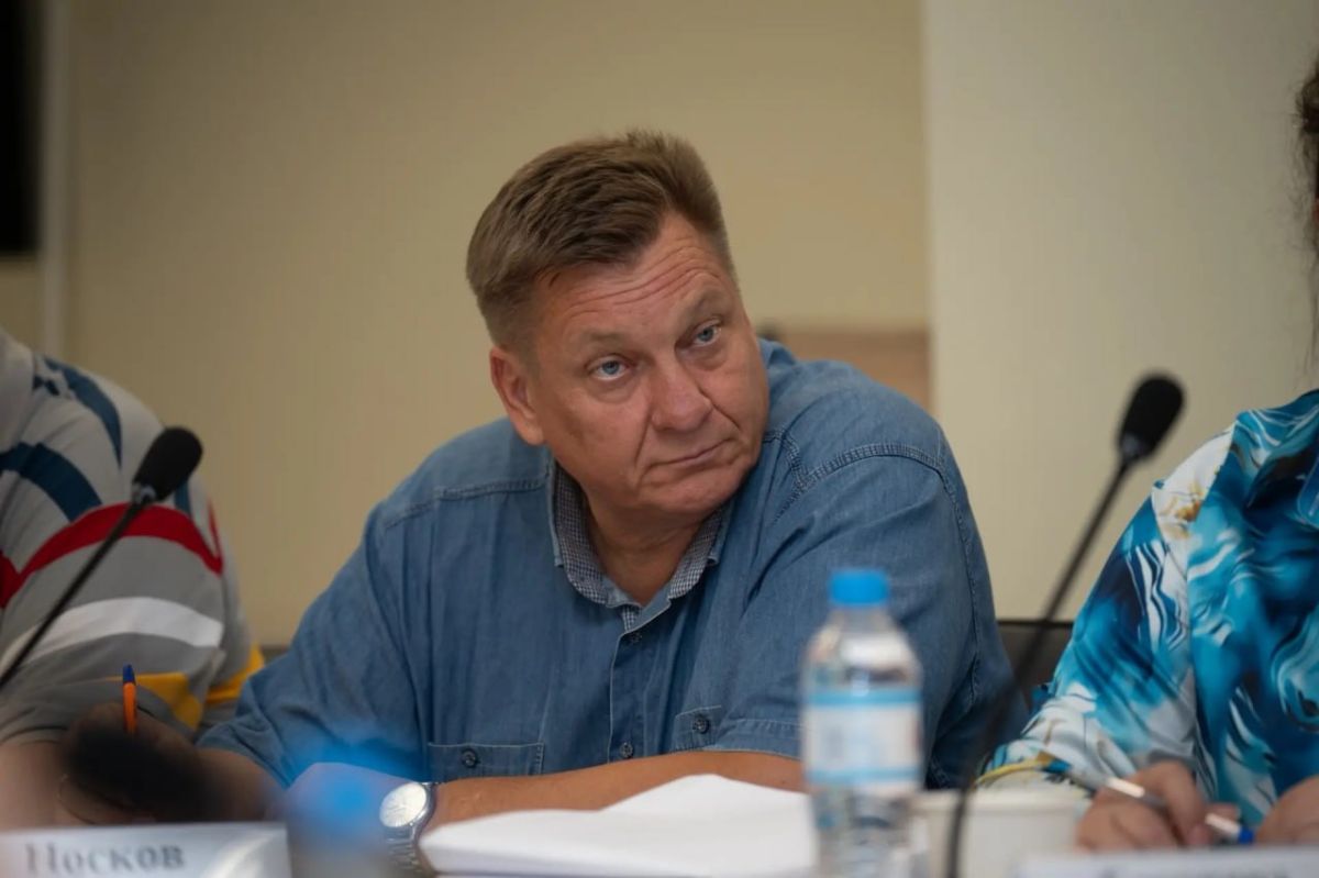 Владимир Сальдо: Главная задача сейчас — жизнеобеспечение региона Владимир Сальдо: Главная задача сейчас — жизнеобеспечение региона